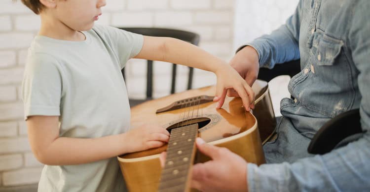 Musicoterapia auxilia pacientes com autismo
