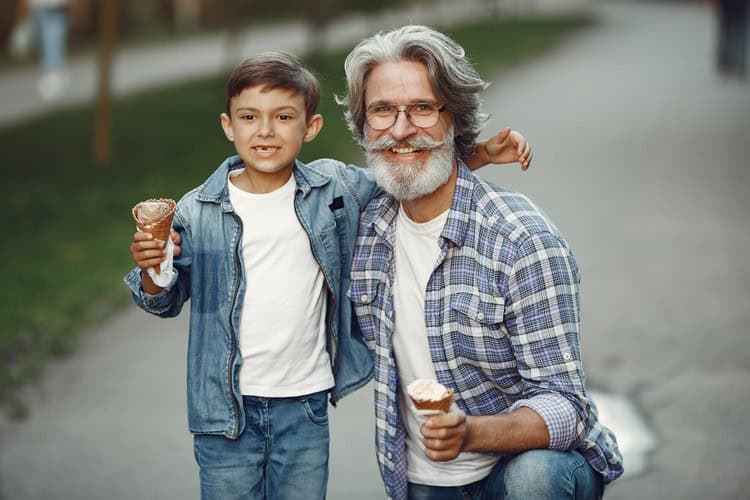 Homens mais velhos têm mais chance de ter filho autista?